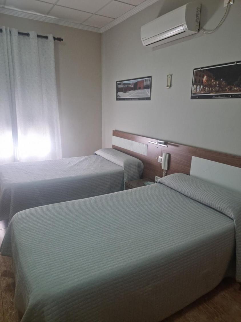 דון בניטו Hostal Restaurante El Paraiso מראה חיצוני תמונה