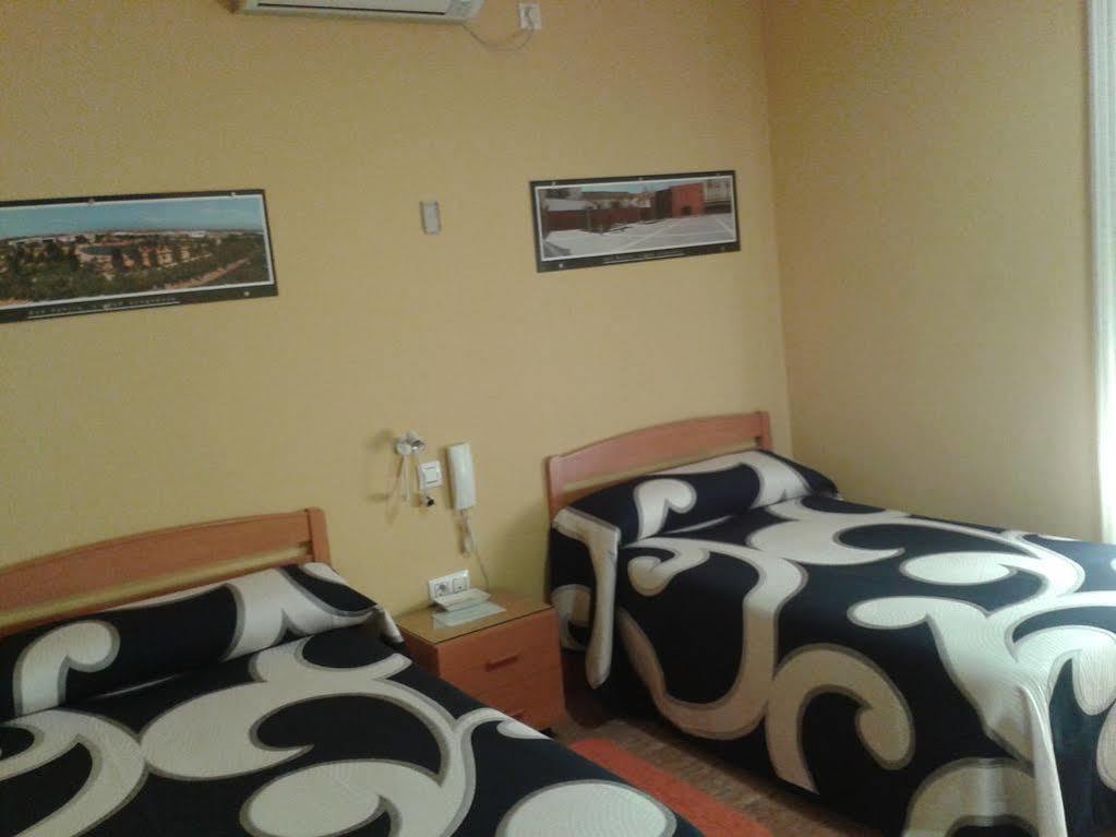 דון בניטו Hostal Restaurante El Paraiso מראה חיצוני תמונה
