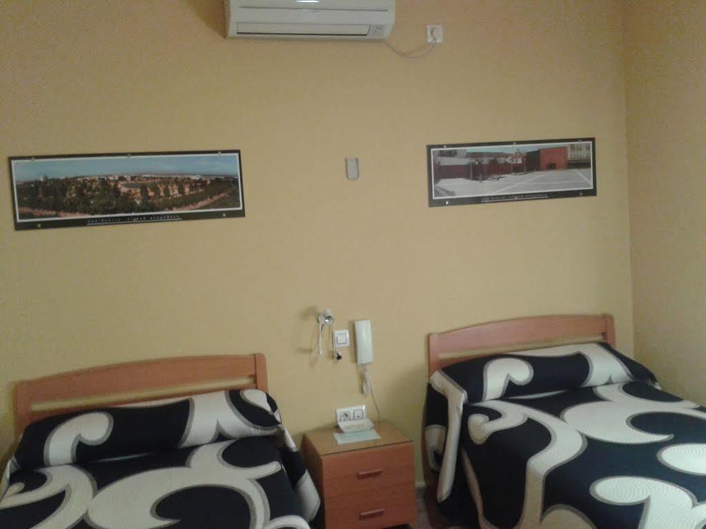 דון בניטו Hostal Restaurante El Paraiso מראה חיצוני תמונה
